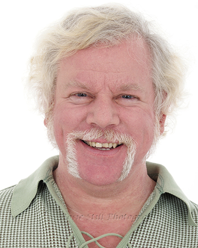 Headshot of actor Michael Barber
